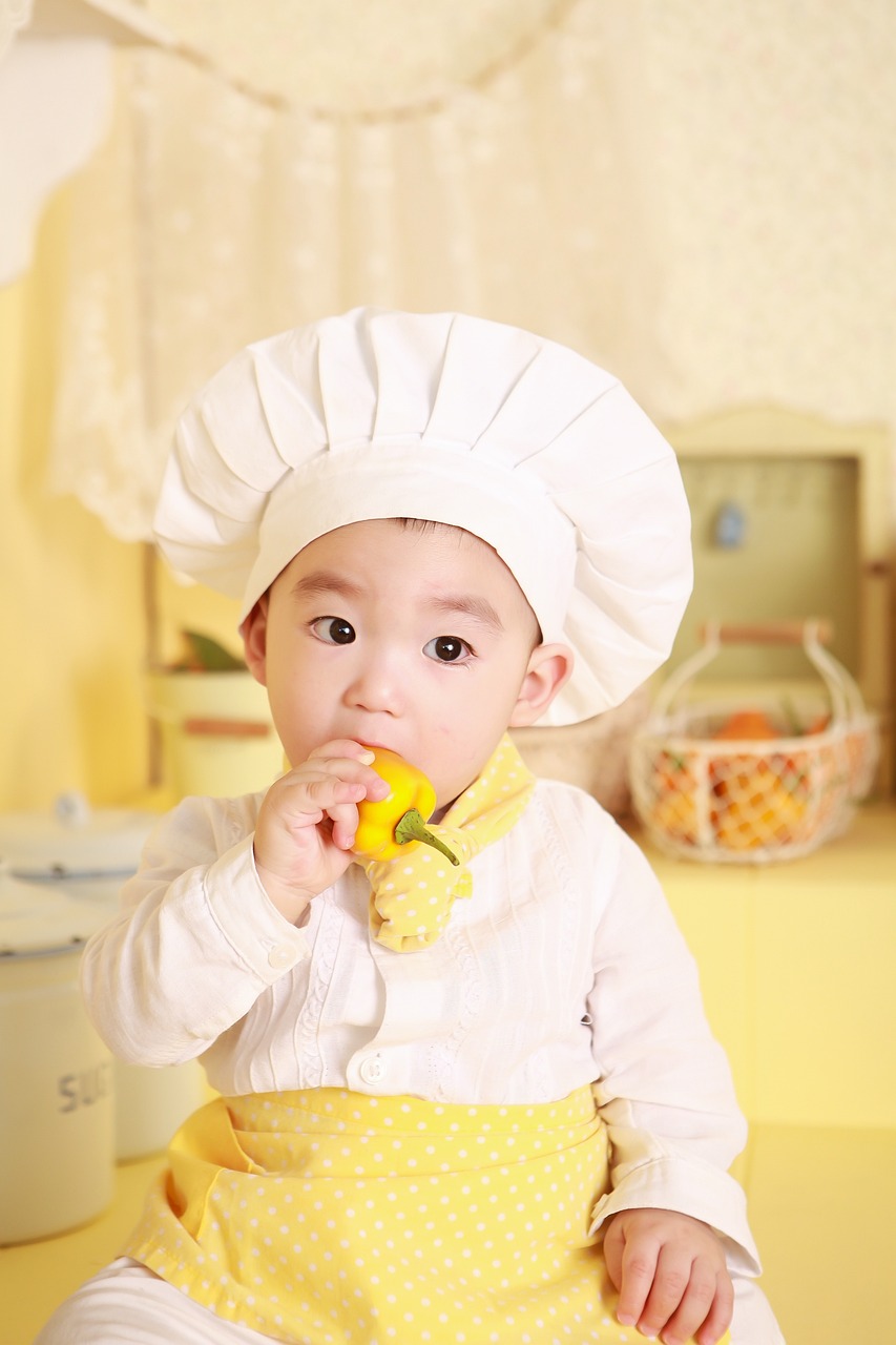 吃辣椒喂奶孕妈供卵生的宝宝的影响（吃辣椒后喂奶）